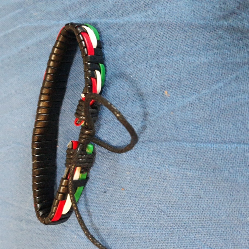 Bracelets - Picture 2 of 2
